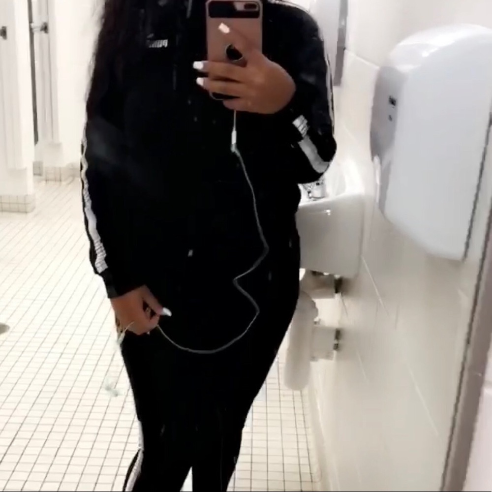 Puma jacket - Picture 2 of 2